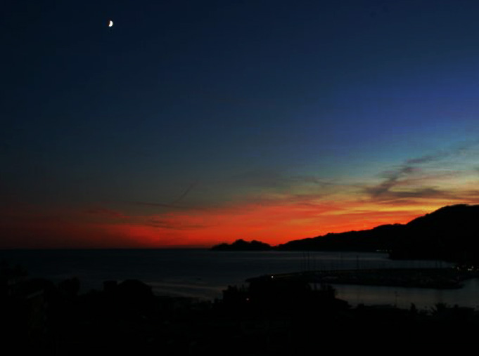 Rapallo al tramonto