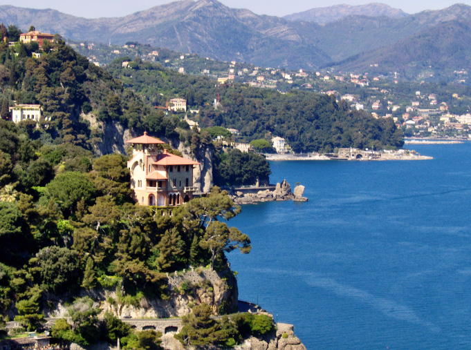 Uno scorcio tra Paraggi e Portofino